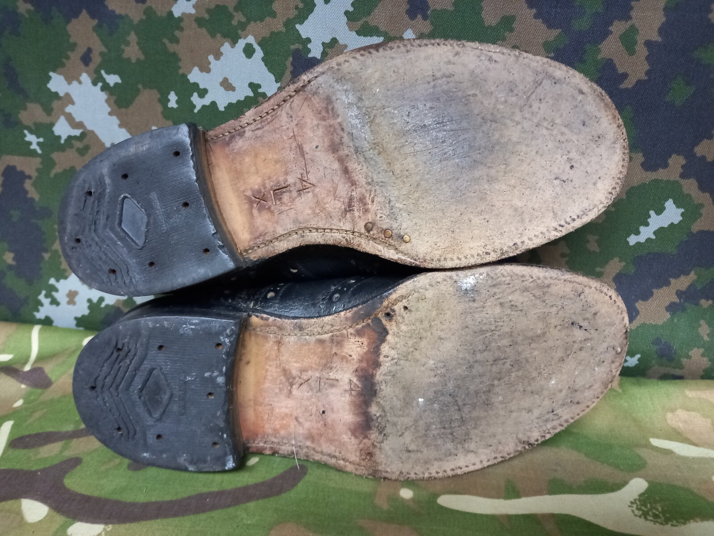 Genuine British Army Highland Issue Service Dress Shoes Brogues / Blakeys - 4 L