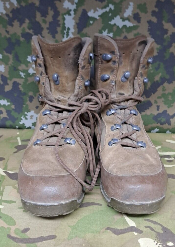 BRITISH ARMY MILITARY SAS SURPLUS HAIX BROWN DESERT SUEDE COMBAT BOOTS - 8 M