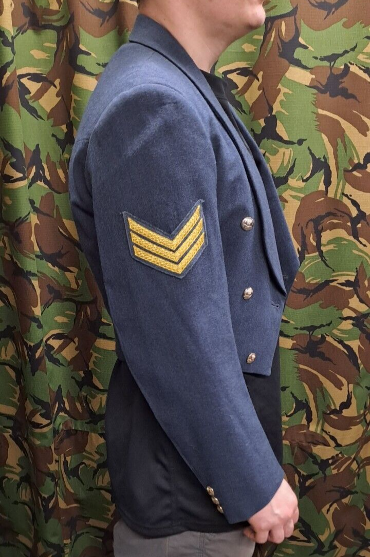 RAF ROYAL AIR FORCE SURPLUS OFFICERS MESS DRESS JACKET TUNIC MILITARY SURPLUS