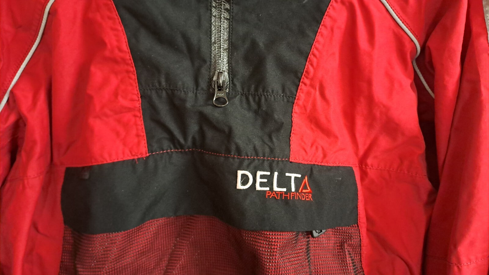 Genuine Delta Pathfinder Waterproof Paddle Jacket Kayaking Hiking  - M
