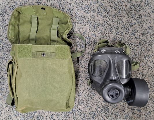 Rare Falkland's Era British Army SAS Military S6 G Mask Resp & Haversack