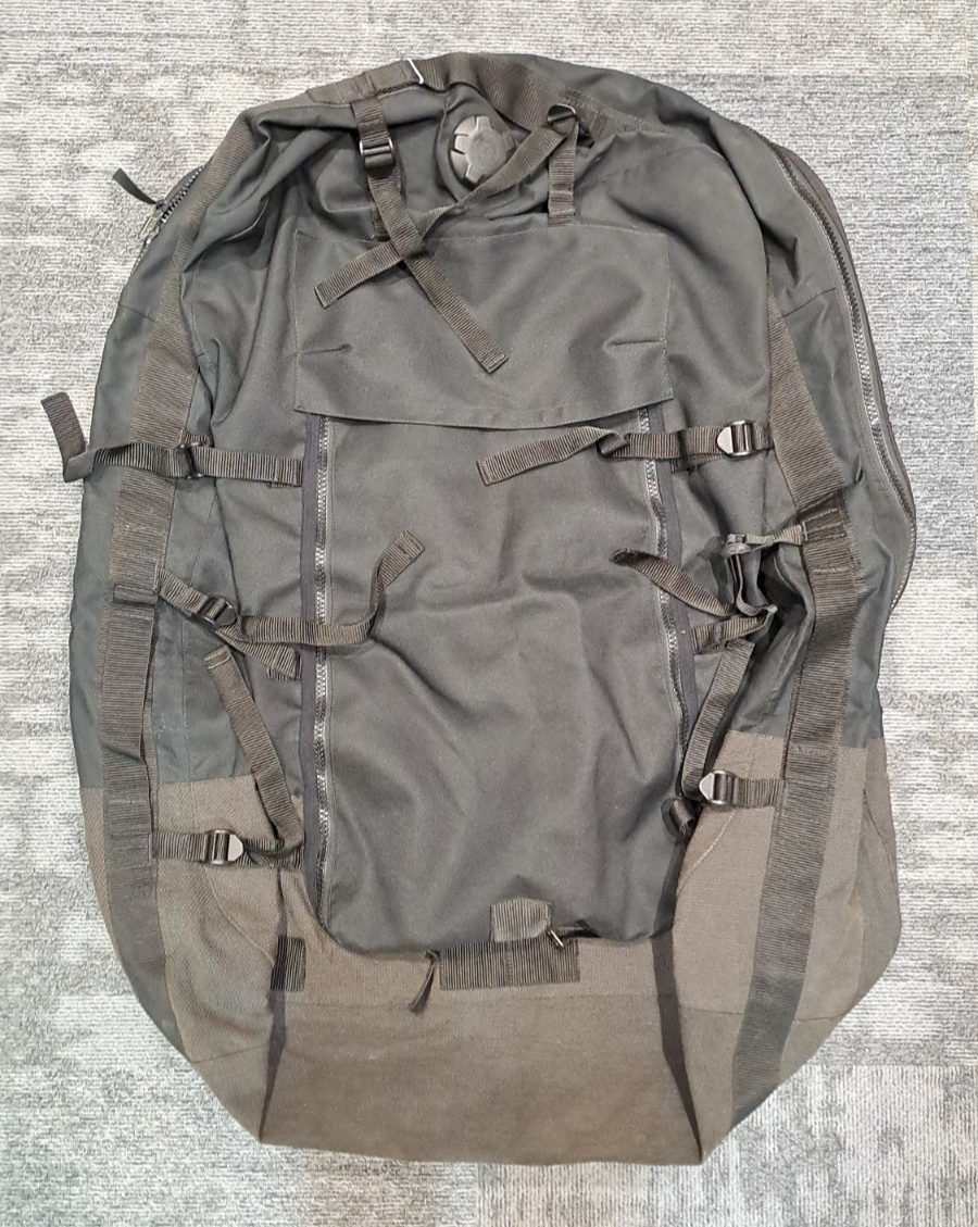 Genuine British Military SAS SBS Surplus 225 Litre Dry Bag Bergen Waterproof