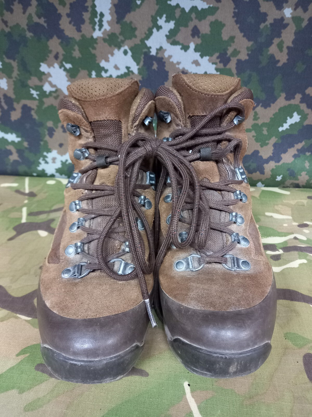 British Army SAS Surplus Brown Combat High Liability Desert ITURRI Boots - 6 M