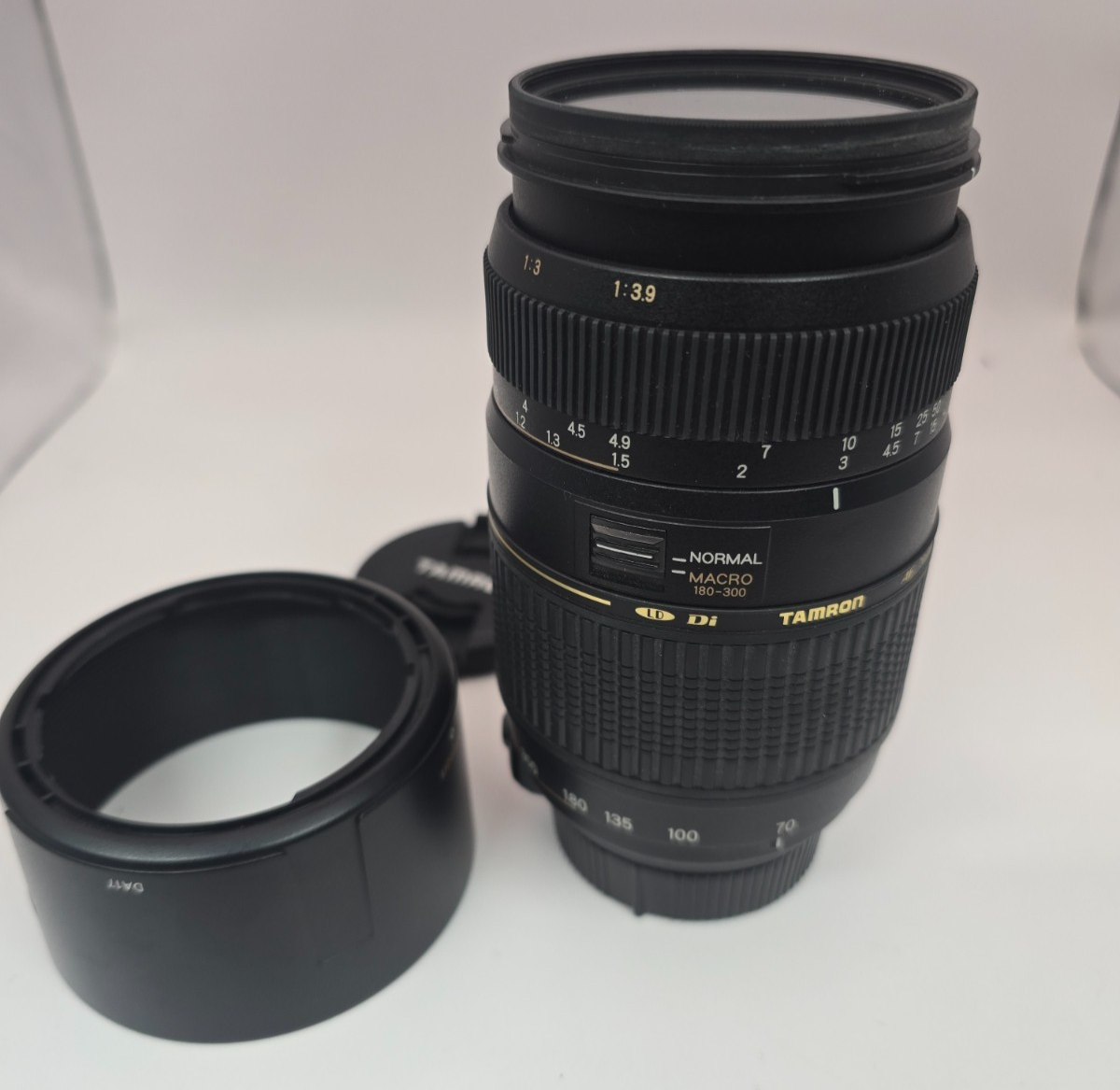 Genuine Tamron AF70-300mm F/4-5.6 Di LD MACRO 1:2 Nikon Lens